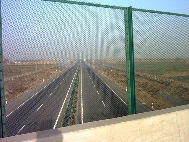 橋梁護(hù)欄網(wǎng)